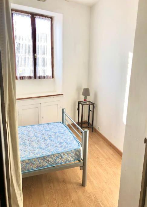 Appartement T3 Agreable A Bourbon L'Archambault Exterior photo